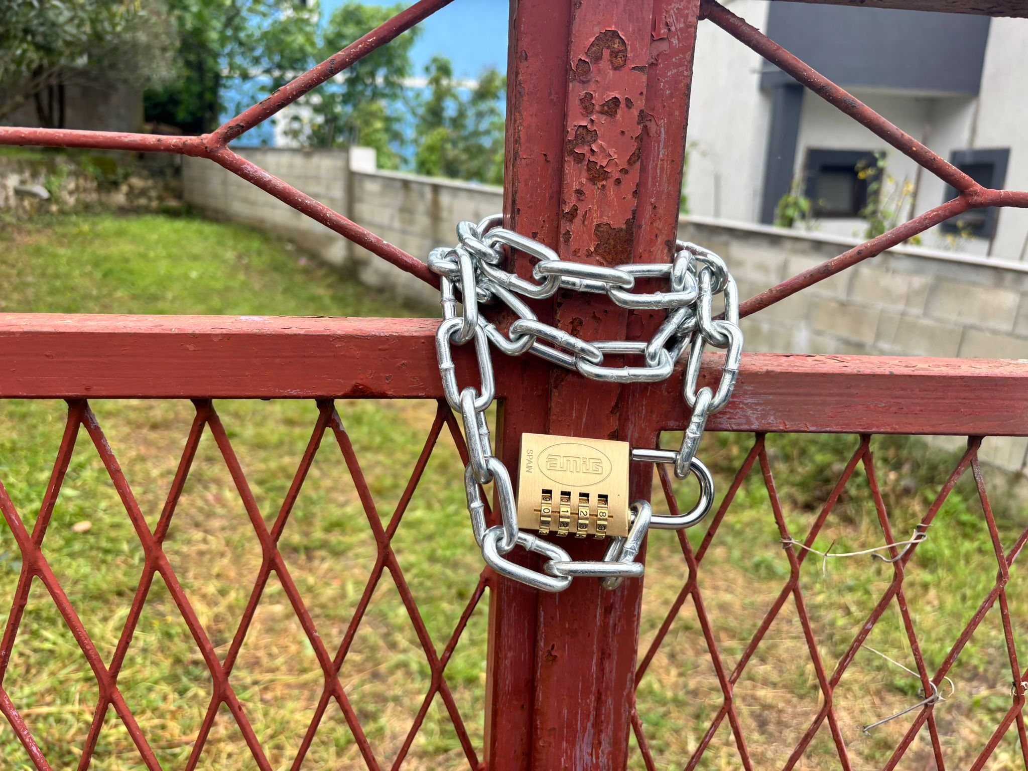 Gate lock code pad