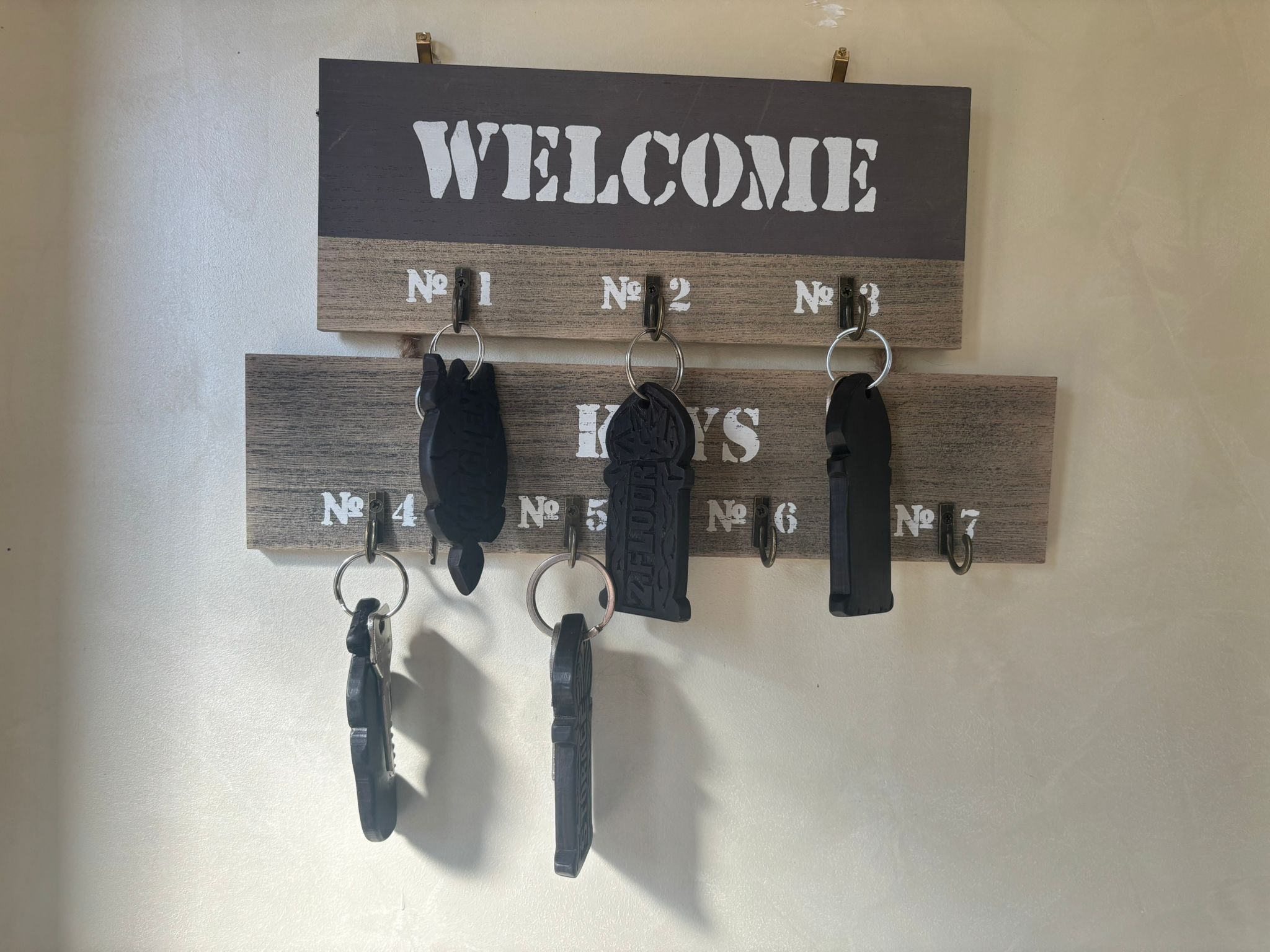 Indoor WELCOME KEYS board